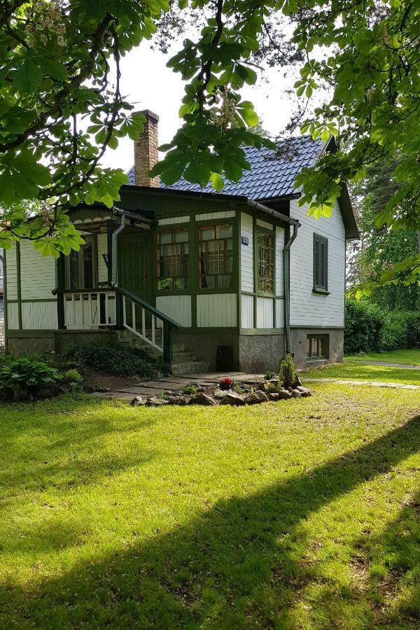 Mini-House With Garden In Jurmala Villa Dış mekan fotoğraf